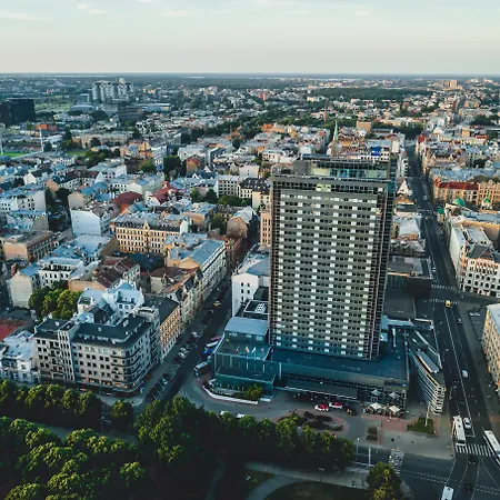 래디슨 블루 라트비아 컨퍼런스&스파 호텔, 호텔 리가
