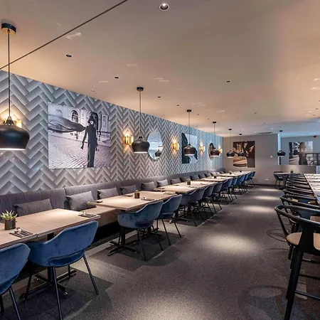 Готель Radisson Blu Latvija Conference & Hotel, 4*