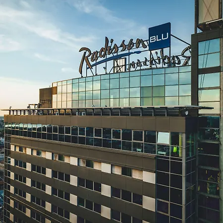 호텔 래디슨 블루 라트비아 컨퍼런스&스파 호텔, 4*