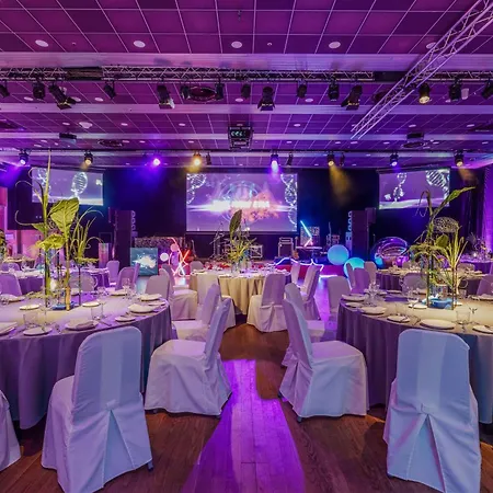 호텔 래디슨 블루 라트비아 컨퍼런스&스파 호텔, 리가