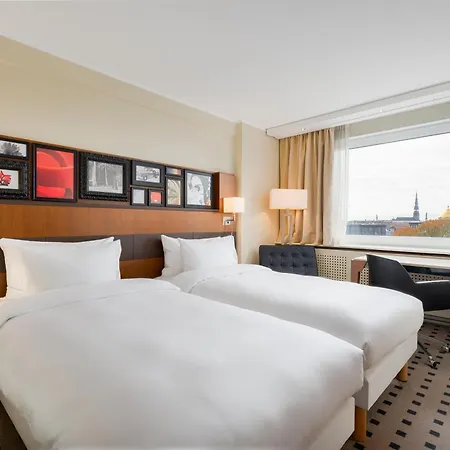 래디슨 블루 라트비아 컨퍼런스&스파 호텔, 4* 리가