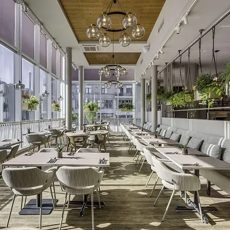 Radisson Blu Latvija Conference & Hotel, Hotel 4*