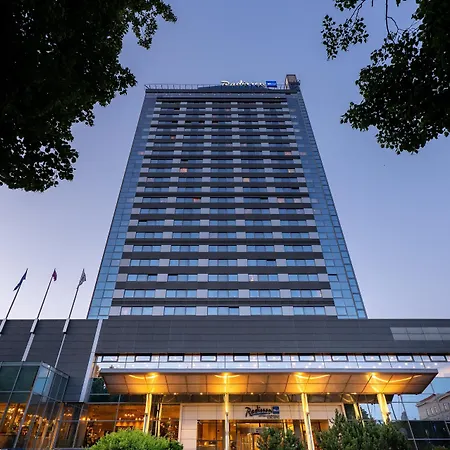 Radisson Blu Latvija Conference & Hotel, 4* Riga